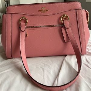 Coach Kailey Carryall